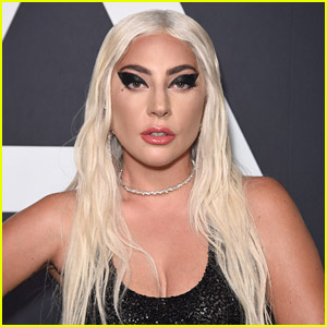 Lady Gaga 今天已经赢得了 3 项格莱美奖中的 2 项!