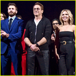 Chris Evans, Robert Downey Jr. und Scarlett Johansson haben während der Kids‘ Choice Awards 2020 ein virtuelles Wiedersehen! | Kids Choice Awards 2020, Avengers, Chris Evans, Chris Hemsworth, Jeremy Renner, Kids' Choice Awards, Mark Ruffalo, Robert Downey Jr., Scarlett Johansson