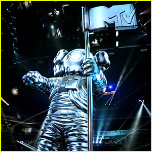 MTV està explorant idees per mantenir els VMA a l'agost!