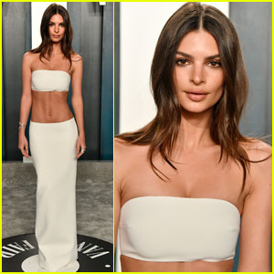 Emily Ratajkowski pokaže svoje napete trebušne mišice na Vanity Fair Oscar Party 2020! | Zabave oskarjev 2020, Emily Ratajkowski