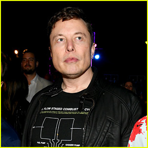 Elon Musk assisteix a la festa del Super Bowl de Sports Illustrated a Miami | Super Bowl 2020, Alec Monopoly, Cedric the Entertainer, DaBaby, Elon Musk, Joey Fatone, Jonathan Cheban, Lil' Jon, Marshmello, Nancy Shevell, Paul McCartney, Rande Gerber, Roy Liebenthal, Saweetie, Super Bowl