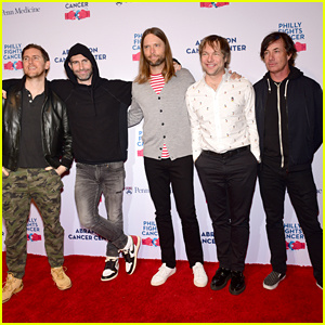 Maroon 5's Mickey Madden jemlje odsotnost iz skupine, ko so razkriti novi datumi turneje | Adam Levine, Maroon 5, mickey madden