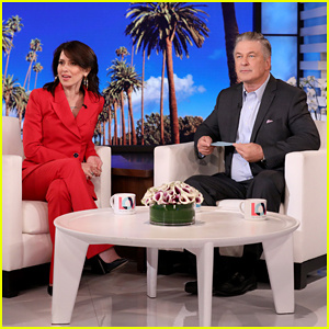 Hilaria Baldwin elárulta, hogy férje, Alec nem csókolná meg 6 hetes randevú után: „Ő megrázta a kezemet” | Alec Baldwin, Hilaria Baldwin, Maya Rudolph