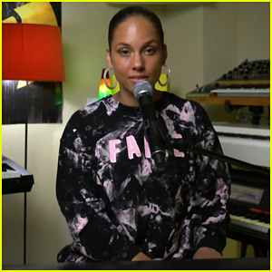Η Alicia Keys κάνει το ντεμπούτο της σε καραντίνα στο «My House» της Flo Rida στο «The Late Show»! (Βίντεο) | Alicia Keys, Stephen Colbert
