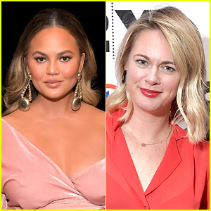 Chrissy Teigen Melihat Alison Roman's Apology, But Then She Saw This Tweet...