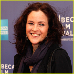  Ally Sheedy zvažuje potenciál'The Breakfast Club' Remake