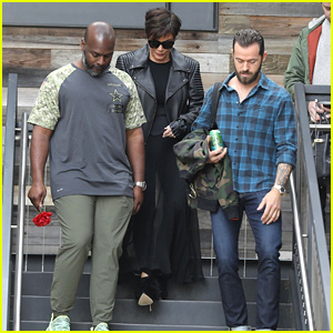 Kris Jenner un Corey Gamble Saņemiet deju nodarbību no Artema Čigvinceva | Artjoms Čigvincevs, Korijs Gembls, Krisa Dženere