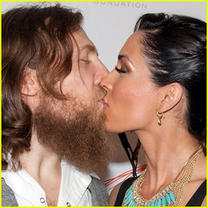 Brie Bella ja Daniel Bryan toivottavat toisen lapsensa tervetulleiksi! | Vauva, Syntymä, Brie Bella, Daniel Bryan