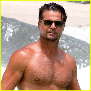 David Charvet von Baywatch zeigt seinen heißen Körper ohne Hemd am Strand! | Bikini, David Charvet, Oksana Rykova, Nackter Oberkörper