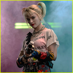 Hier's the Real Story Behind the 'Birds of Prey' Title Change