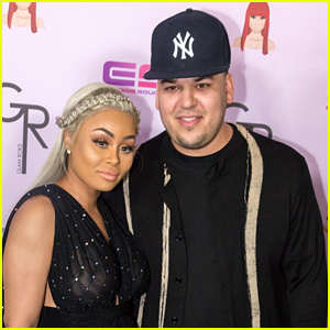 ব্ল্যাক চায়না বলে সে's Not Receiving Any Child Support; Source Reveals That Rob Kardashian Isn't Required To Do So