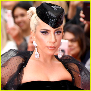 Po George'o Floydo mirties Lady Gaga smerkia Trumpą kaip „kvailį“ ir „rasistą“ | Black Lives Matter, Donaldas Trumpas, George'as Floydas, Lady Gaga