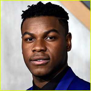 Các giám đốc ủng hộ John Boyega sau khi anh ấy nói rằng sự nghiệp có thể bị hủy hoại vì việc anh ấy tham gia vào cuộc biểu tình Black Lives Matter