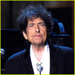 Bobas Dylanas išleidžia pirmąją naują dainą per aštuonerius metus, o jos trukmė – 17 minučių! | Bobas Dylanas, pirmasis klausymas, muzika