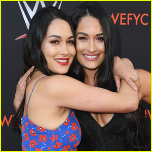 Nikki și Brie Bella sunt în carantină împreună în timp ce sunt însărcinate – Urmărește (video) | Brie Bella, Nikki Bella, Celebrități însărcinate, The Talk