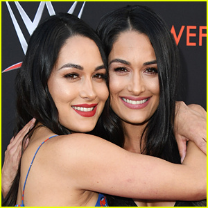 Nikki a Brie Bella jsou obě těhotné a jejich termíny jsou tak blízko u sebe! | Brie Bella, Nikki Bella
