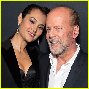 Die Tochter von Bruce Willis enthüllt, warum seine Frau nicht mit ihnen unter Quarantäne steht | Bruce Willis, Demi Moore, Emma Heming, Rumer Willis, Scout Willis, Tallulah Willis