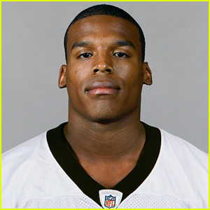 Panthers Quarterback Cam Newton bliver udskiftet, og han skyder tilbage på holdet | Cam Newton, Teddy Bridgewater