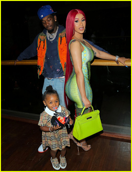 Cardi B & Offsetova hčerka Kulture Photo Bombardirala njuno sliko za očetov dan & 'To storila namenoma!') | Cardi B, Celebrity Babies, Kulture Cephus, Offset