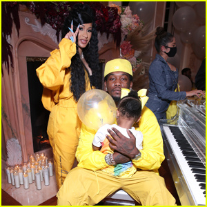 Cardi B, 아기 문화에 대한 Offset의 두 번째 생일 선물 옹호 | Cardi B, Kulture Cephus, 오프셋