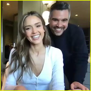 Jessica Alba e il marito Cash Warren parlano con 'Fallon' della restituzione durante la pandemia! (Video) | Cash Warren, Jessica Alba, Jimmy Fallon