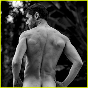 PLLs Julian Morris tar av seg bursdagsdrakten for 'Yummy' Mag Photo Shoot! | Forsiktig, Julian Morris, Magazine, skjorteløs