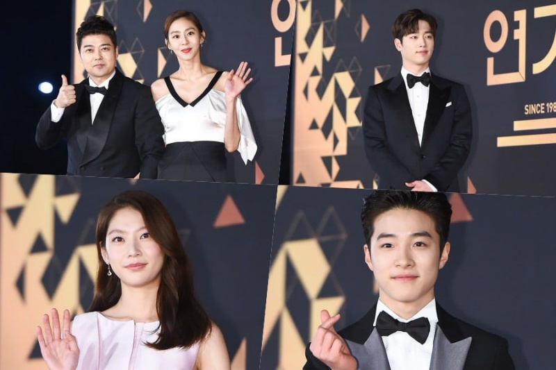 Les estrelles tenen un aspecte glamurós a la catifa vermella dels KBS Drama Awards 2018