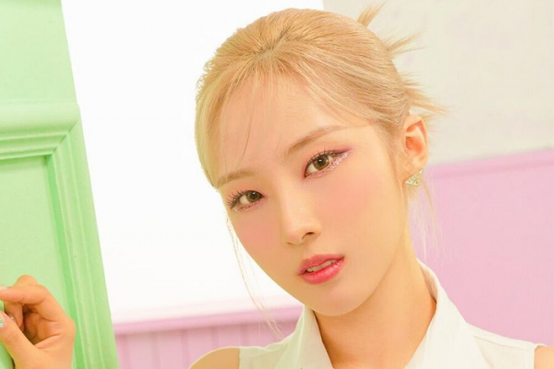 Haseul de LOONA no participará en la gira por Europa debido a una lesión