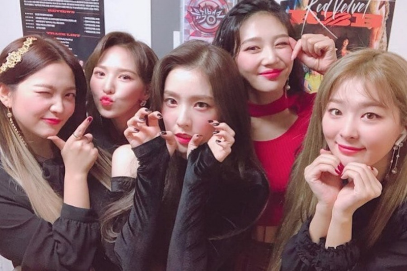 อย่าพลาดทัวร์คอนเสิร์ต “REDMARE” ในสหรัฐอเมริกาของ Red Velvet!