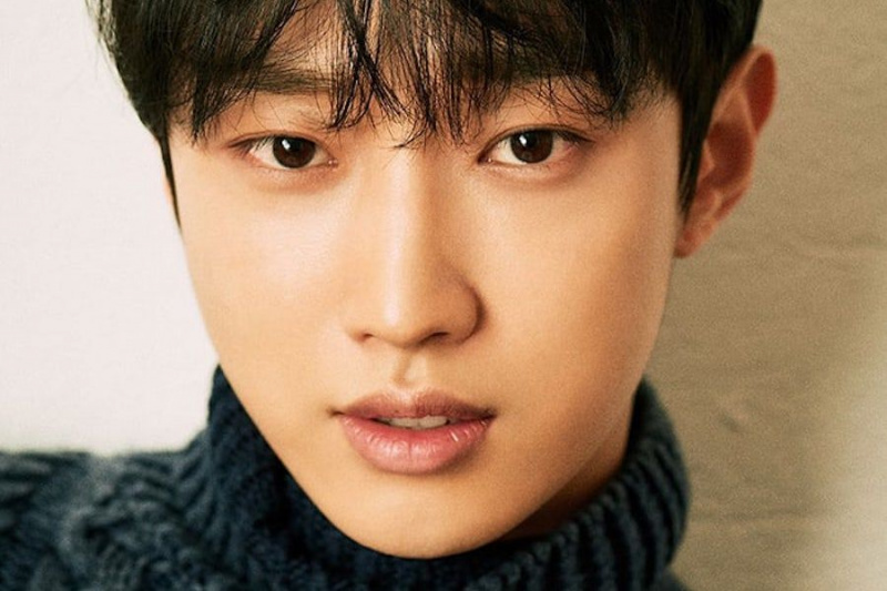 Ο Jinyoung του Agency Of B1A4 μιλάει ενάντια στις αλλαγές στα αποτελέσματα αναζήτησης
