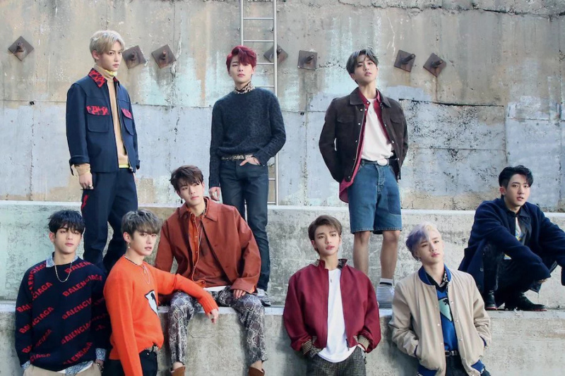 חברי Stray Kids מדברים על כיסוי SEVENTEEN, כבוד לקאי של EXO ועוד