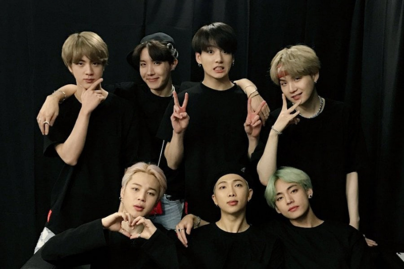 A BTS bejelentette, hogy elindítja a 2. ARMYPEDIA eseményt Szöulban