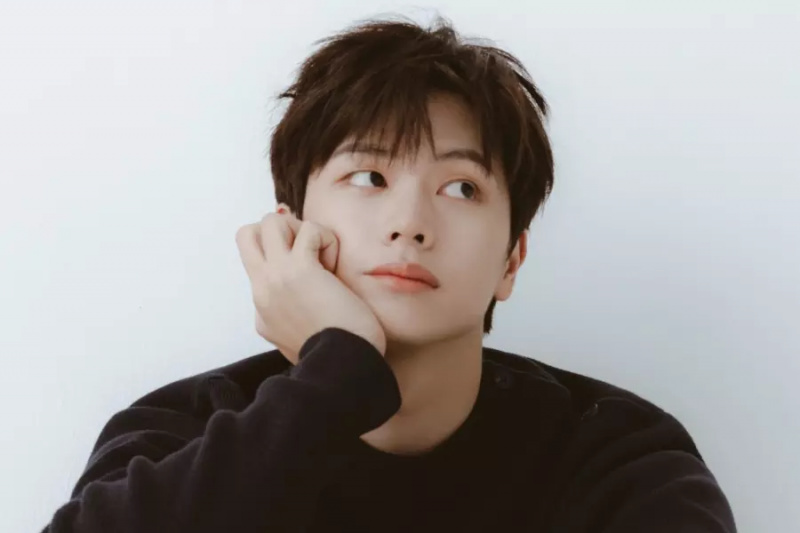Yook Sungjae de BTOB publica magnífiques fotos de perfil sota una nova agència