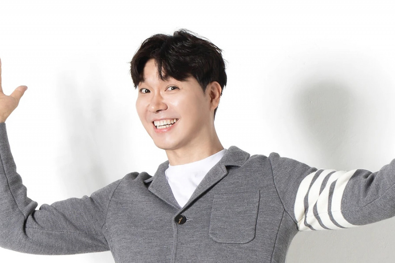 Park Soo Hong kondigt huwelijksplannen aan 1 jaar en 5 maanden na registratie van het huwelijk + om samen met zijn vrouw te schitteren in MBN-talkshow