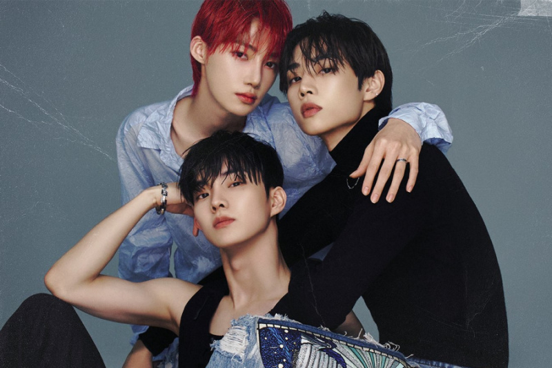 THE BOYZ 的 Sunwoo、Q 和 New Reveal 他们三人正准备以三重奏的形式发布一些东西