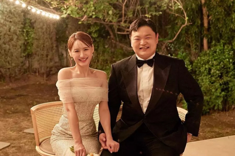 Le chanteur Amin partage de magnifiques photos de mariage avec l'acteur Go Kyu Pil