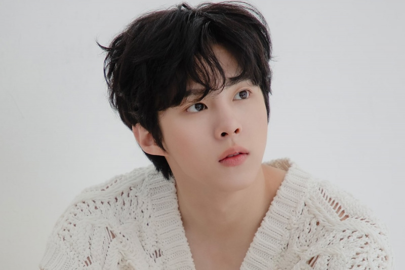 Kim Woo Seok quitte TOP Media et rejoint une nouvelle agence