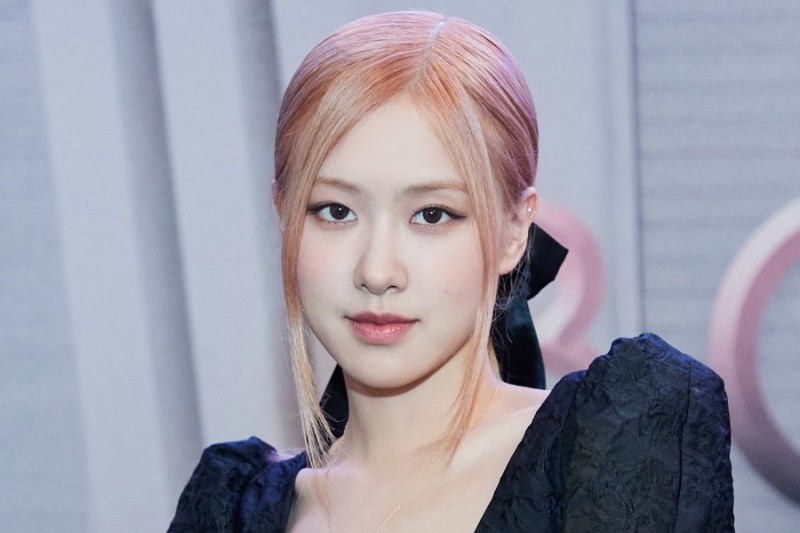 YG Entertainment Mengumumkan Tindakan Hukum Yang Kuat Terhadap Rumor Tentang Rosé BLACKPINK