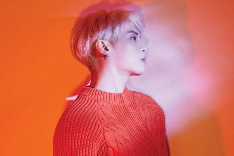 Freunde von Jonghyun von SHINee teilen ihre Liebe und versprechen, sich am 1. Jahrestag seines Todes immer an ihn zu erinnern
