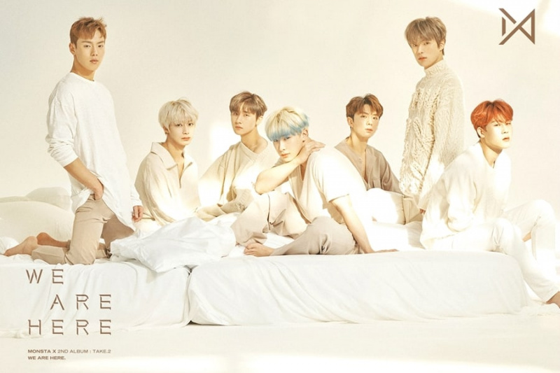 MONSTA X räägib, et Joohoney saab liikmetelt suudlusi 1. koha lubaduse, Wonho seisundi värskenduse ja muu eest