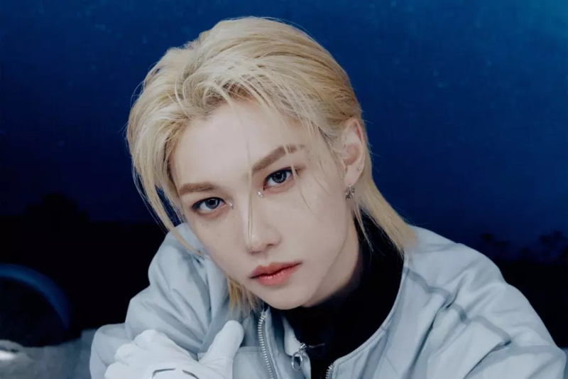 Феликс из Stray Kids пропустит график после смерти своей бабушки