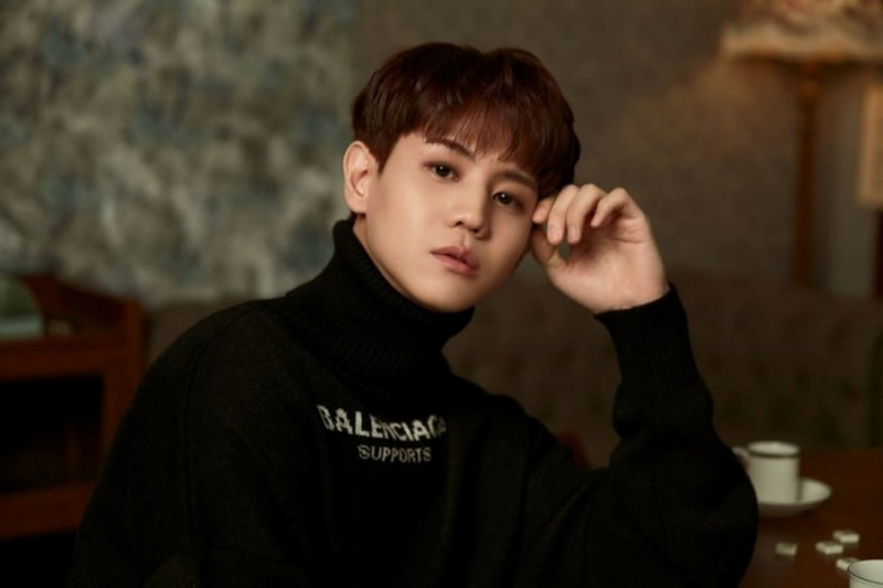 Yang Yoseob di Highlight condivide aggiornamenti sulla vita militare quotidiana in una lettera