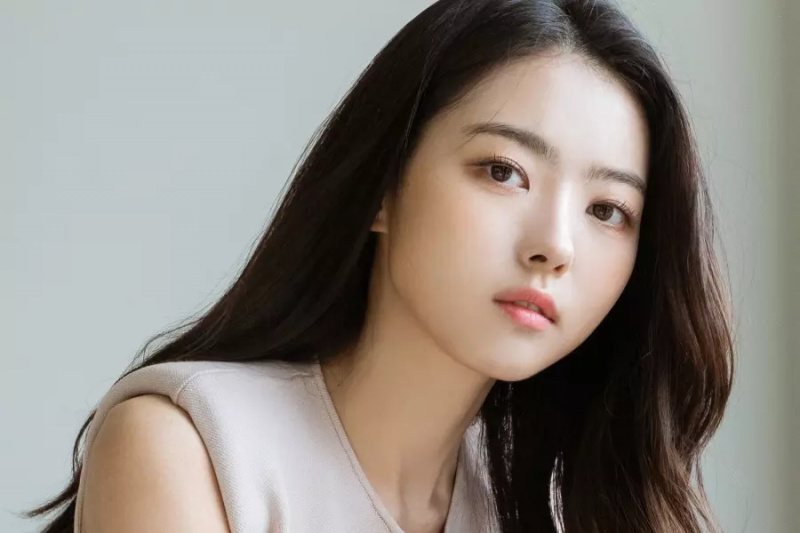 Ex-membro do I.O.I e do PRISTIN, Lim Nayoung se separa da Sublime Artist Agency