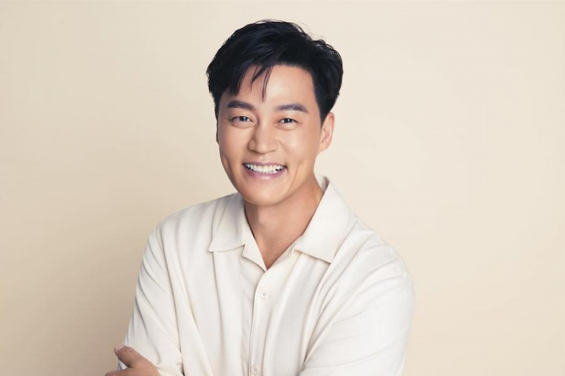 Lee Seo Jin i samtaler om at signere med antenne