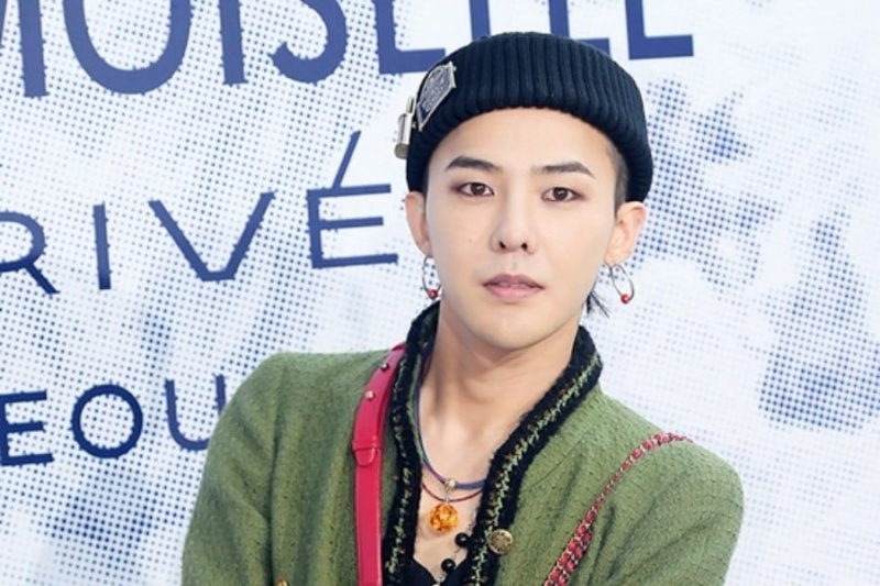 G-Dragon משתף עדכון ראשון באינסטגרם מזה כמעט שנה מאז הגיוס