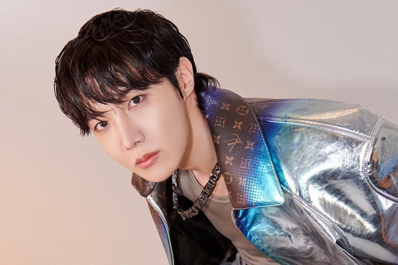 BTSのJ-Hopeがルイ・ヴィトンの新しいハウスアンバサダーとして発表されました