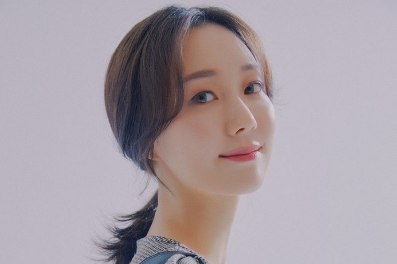Skuespillerinde Lee Yoo Young bekræftede at være i et forhold
