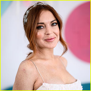 Lindsay Lohan nói rằng con chó của cô ấy Gucci đã sống đến 27 tuổi | Thú cưng nổi tiếng, Lindsay Lohan