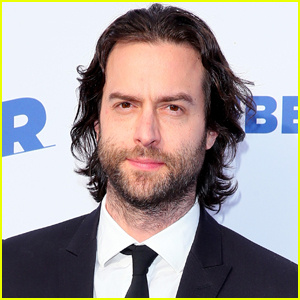 Epizoda ‘Deloholiki’ s Chrisom D’Elio je bila odstranjena iz Comedy Central, Amazon in Hulu | Chris D'Elia, televizija, deloholiki