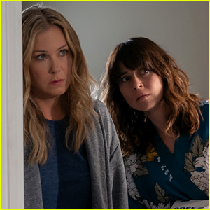 'Dead to Me' Renewed for Third & Final Season at Netflix!